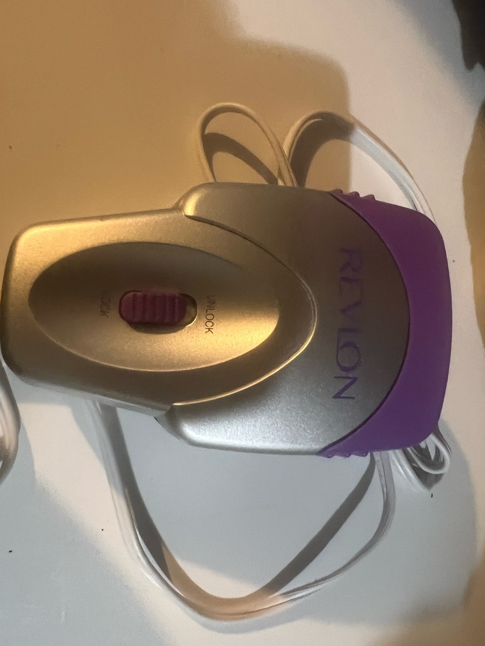 Compact Revlon Silver and Purple Hair straightener - Corded